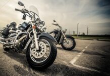Czy można jeździć motorem 50 bez prawa jazdy 2023? Czy można jeździć motorem 50 bez prawa jazdy 2023?