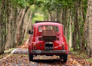 Czy w sprzedaży był dostępny Fiat 125p w wersji kombi?