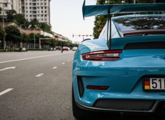 Ile kosztuje Porsche GT4?