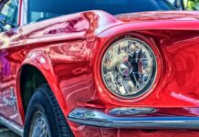 Ile kosztuje najtańszy Mustang?